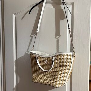 Guess White and Tan Woven Shoulder Bag